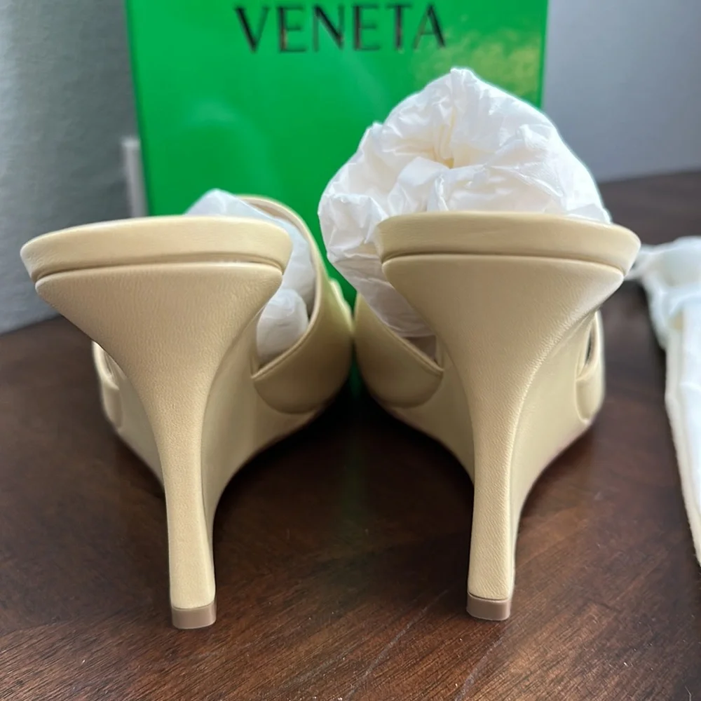 Bottega Veneta - Picture 4 of 5